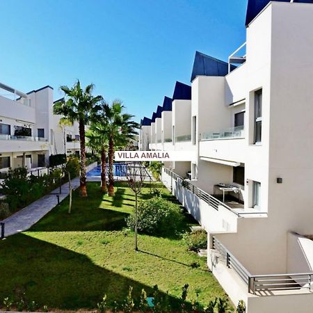 Beach Apartment Amalia Torrevieja Kültér fotó